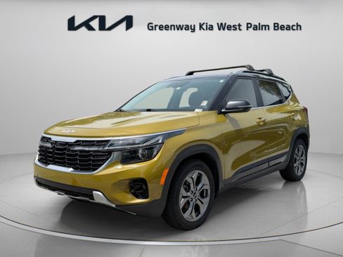 Used 2024 Kia Seltos S FWD image 3
