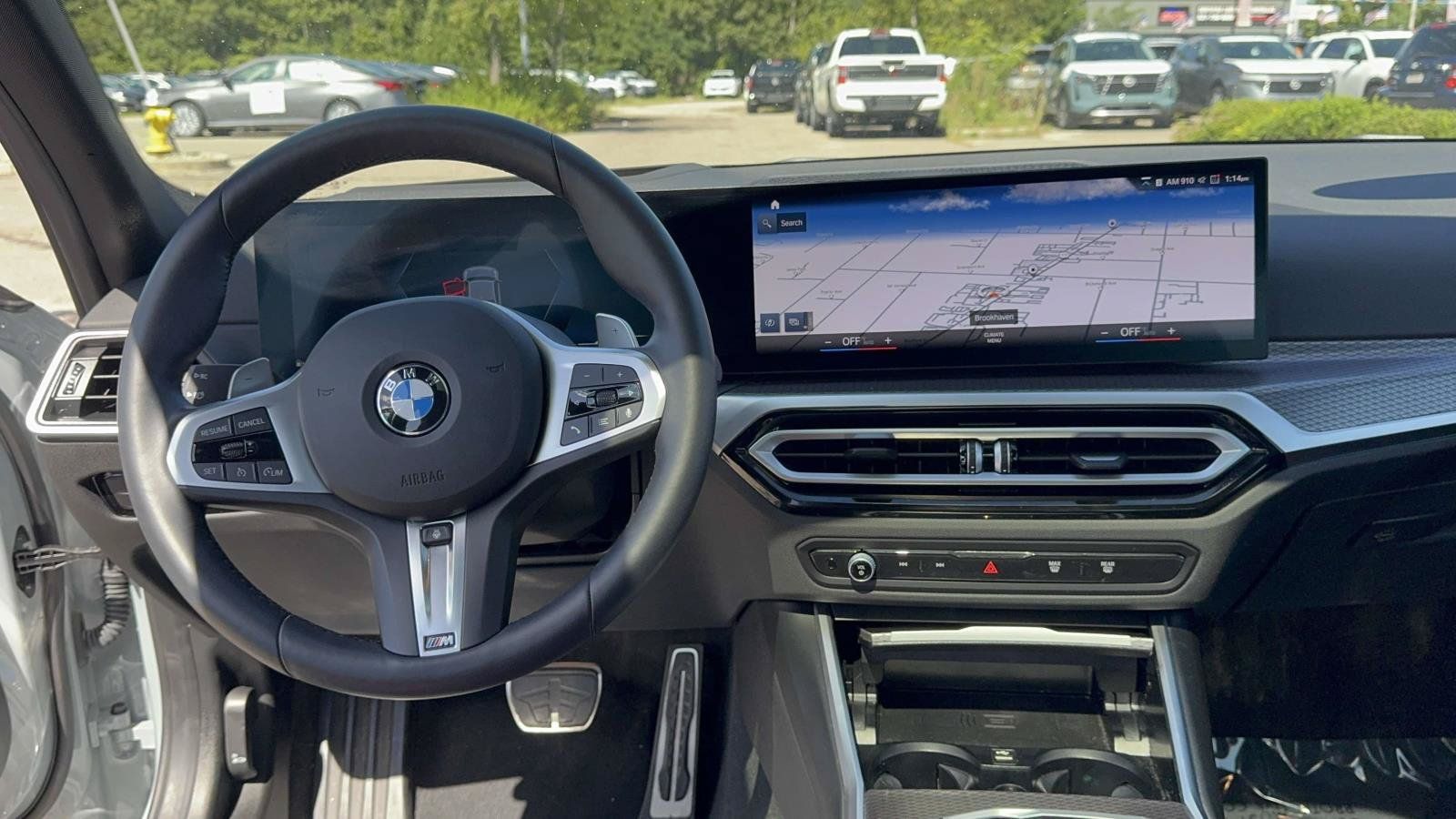Used 2024 BMW 330i xDrive Sedan w/ M Sport Package AWD/4WD image 16