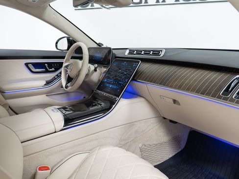 Certified 2023 Mercedes-Benz S 500 4MATIC image 21