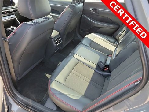 Used 2023 Hyundai Sonata SEL Plus image 16