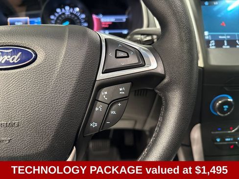 Used 2017 Ford Edge SEL w/ Equipment Group 201A AWD/4WD image 5