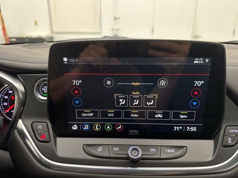 Used 2024 Chevrolet Blazer LT w/ Sound & Technology Package AWD/4WD image 37