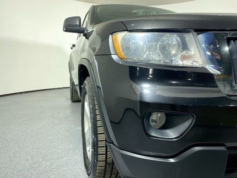 Used 2012 Jeep Grand Cherokee Laredo image 30