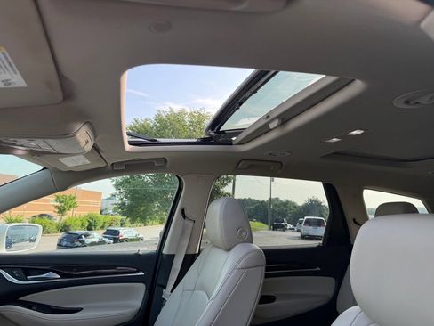 Used 2020 Buick Enclave Premium w/ Sun and Sites Package AWD/4WD image 6