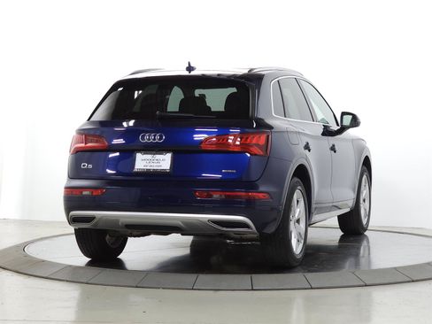 Used 2019 Audi Q5 2.0T Premium Plus w/ Premium Plus Package AWD/4WD image 9