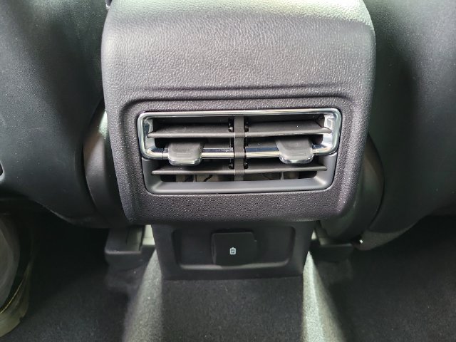 Used 2023 Lincoln Corsair AWD image 24