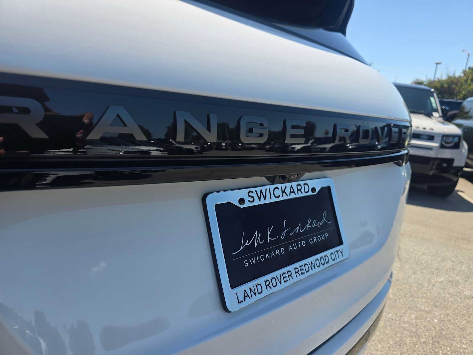 New 2026 Land Rover Range Rover Evoque Dynamic SE AWD/4WD image 13