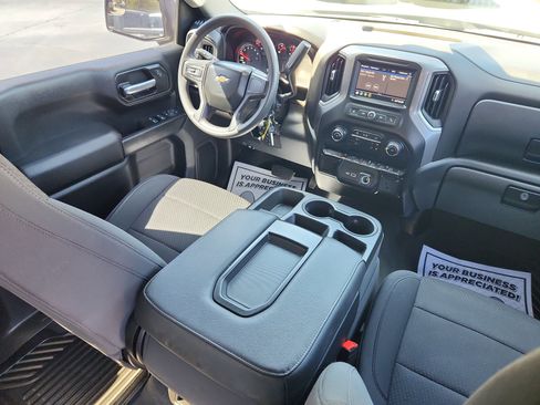 Used 2021 Chevrolet Silverado 1500 Custom image 36
