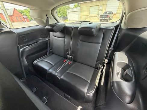 Used 2017 INFINITI QX60 Luxe w/ Premium Plus Package AWD/4WD image 18