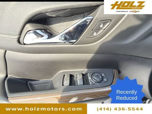 Certified 2023 GMC Acadia SLE w/ Driver Convenience Package image 24