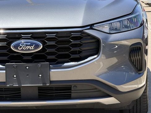 Used 2025 Ford Escape ST-Line FWD image 7