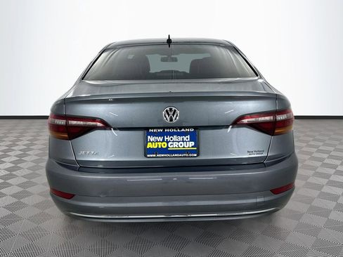 Used 2019 Volkswagen Jetta SE FWD image 6