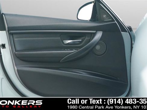 Used 2017 BMW M3 image 35