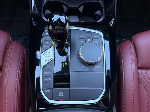 Used 2024 BMW X3 sDrive30i w/ Premium Package RWD image 16