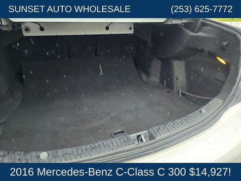 Used 2016 Mercedes-Benz C 300 4MATIC Sedan image 24
