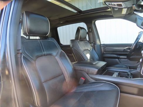 Used 2019 RAM 1500 Limited AWD/4WD image 28