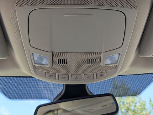 Used 2024 Ford Edge SEL AWD/4WD image 34
