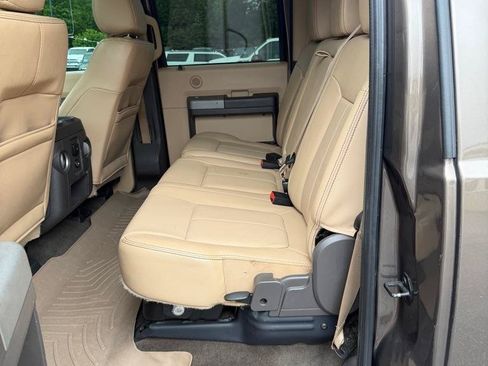 Used 2016 Ford F250 Lariat w/ Chrome Package AWD/4WD image 14