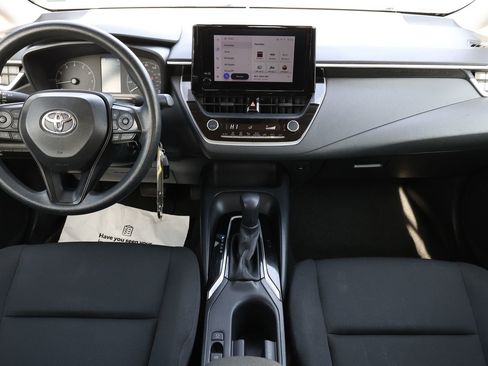 Used 2024 Toyota Corolla LE image 2