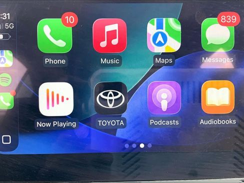 Used 2023 Toyota Corolla LE image 35