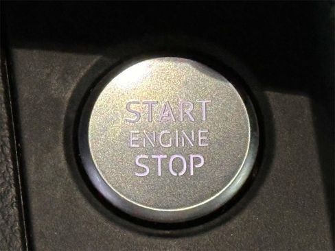 Used 2023 Audi A4 2.0T Premium w/ Convenience Package image 28