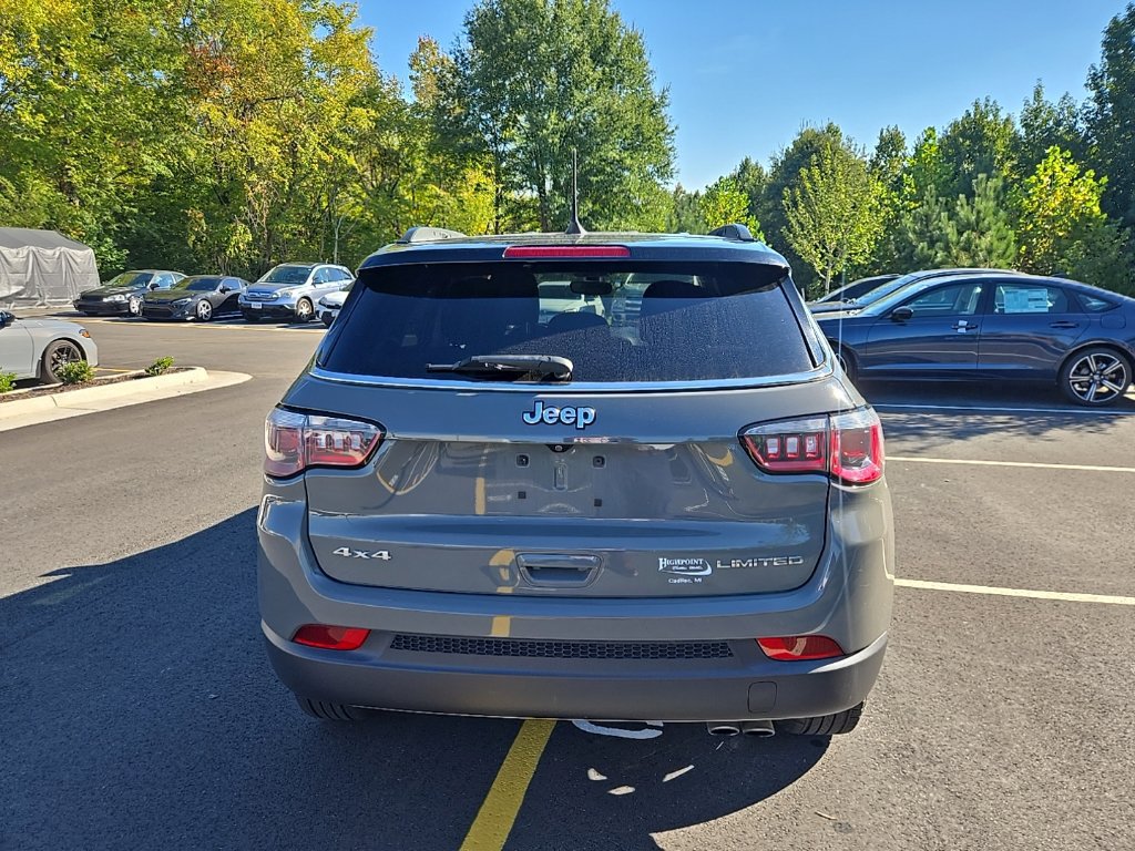 Used 2019 Jeep Compass Limited AWD/4WD image 6