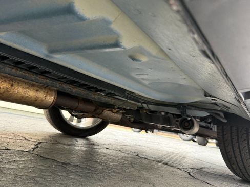 Used 2016 Ford Explorer XLT w/ Equipment Group 202A image 31