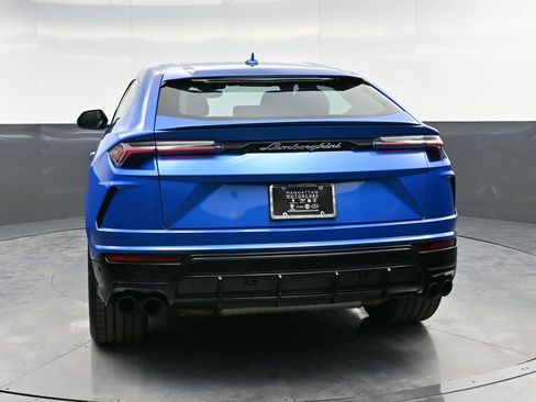 Used 2022 Lamborghini Urus AWD/4WD image 7