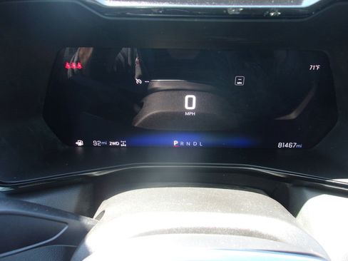 Used 2024 Chevrolet Colorado LT w/ LT Convenience Package II AWD/4WD image 22