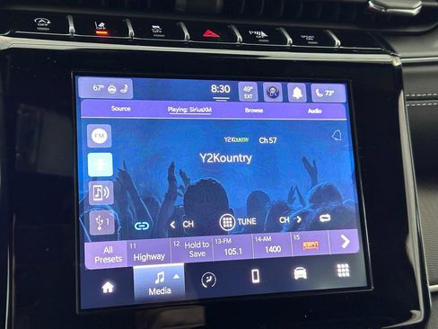 New 2025 Jeep Grand Cherokee L Altitude image 36