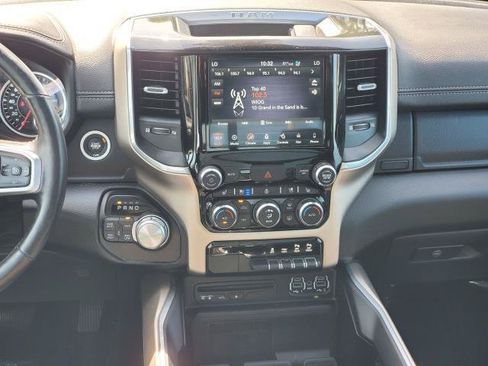 Used 2019 RAM 1500 Laramie AWD/4WD image 25