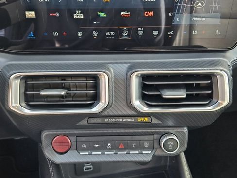 Certified 2025 Ford Mustang Premium image 16