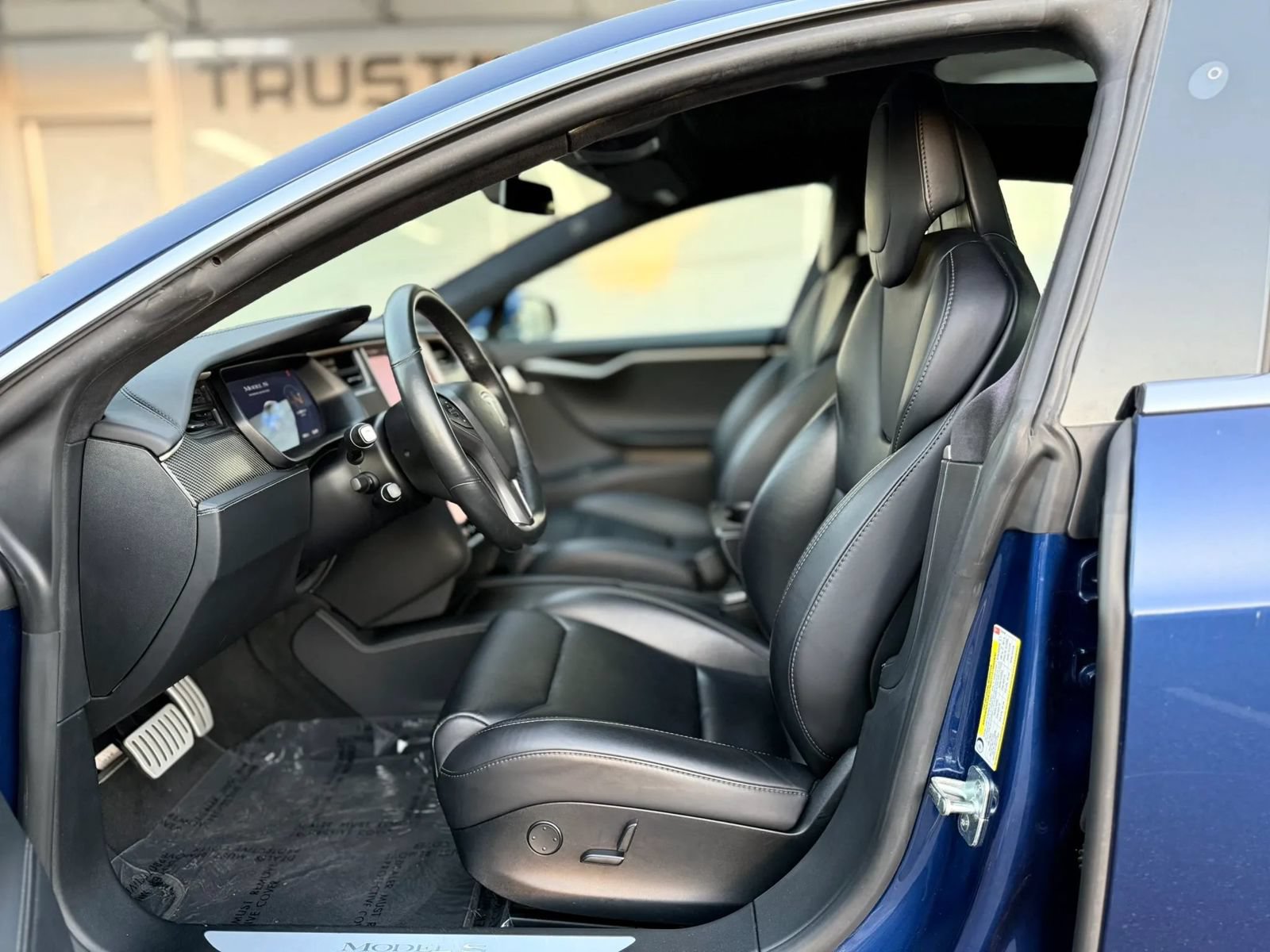 Used 2019 Tesla Model S Performance AWD/4WD image 12