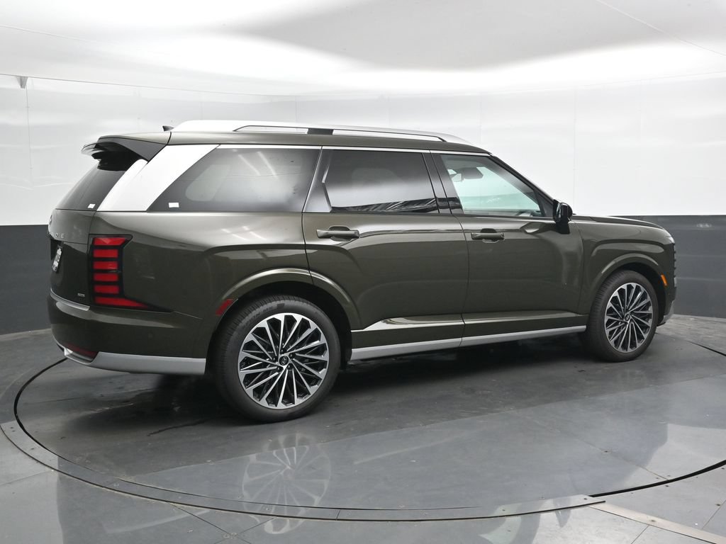 Certified 2026 Hyundai Palisade Calligraphy AWD/4WD image 3