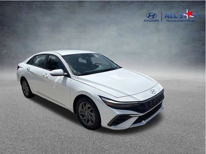 Used 2024 Hyundai Elantra SEL