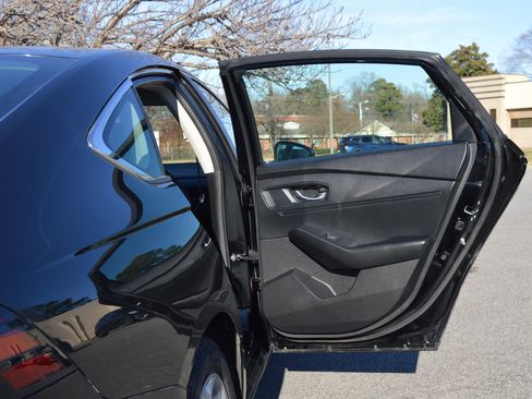 Used 2024 Honda Accord LX image 18