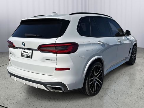 Used 2019 BMW X5 xDrive50i w/ M Sport Package image 5