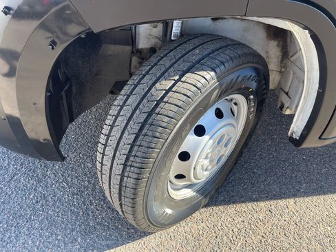 Used 2021 RAM ProMaster 2500 image 26