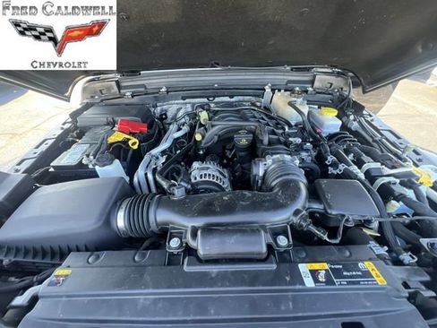 Used 2024 Jeep Wrangler Unlimited Sahara w/ Technology Group AWD/4WD image 35