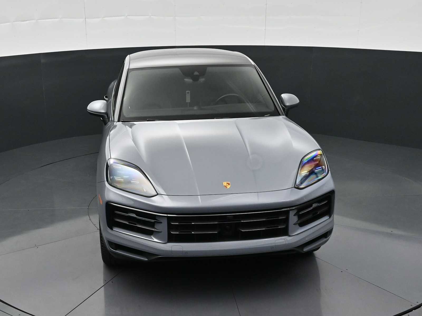 Certified 2024 Porsche Cayenne Coupe AWD/4WD image 36
