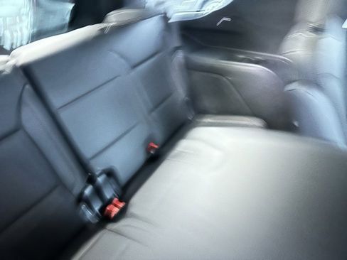 Certified 2025 Chevrolet Tahoe High Country image 22