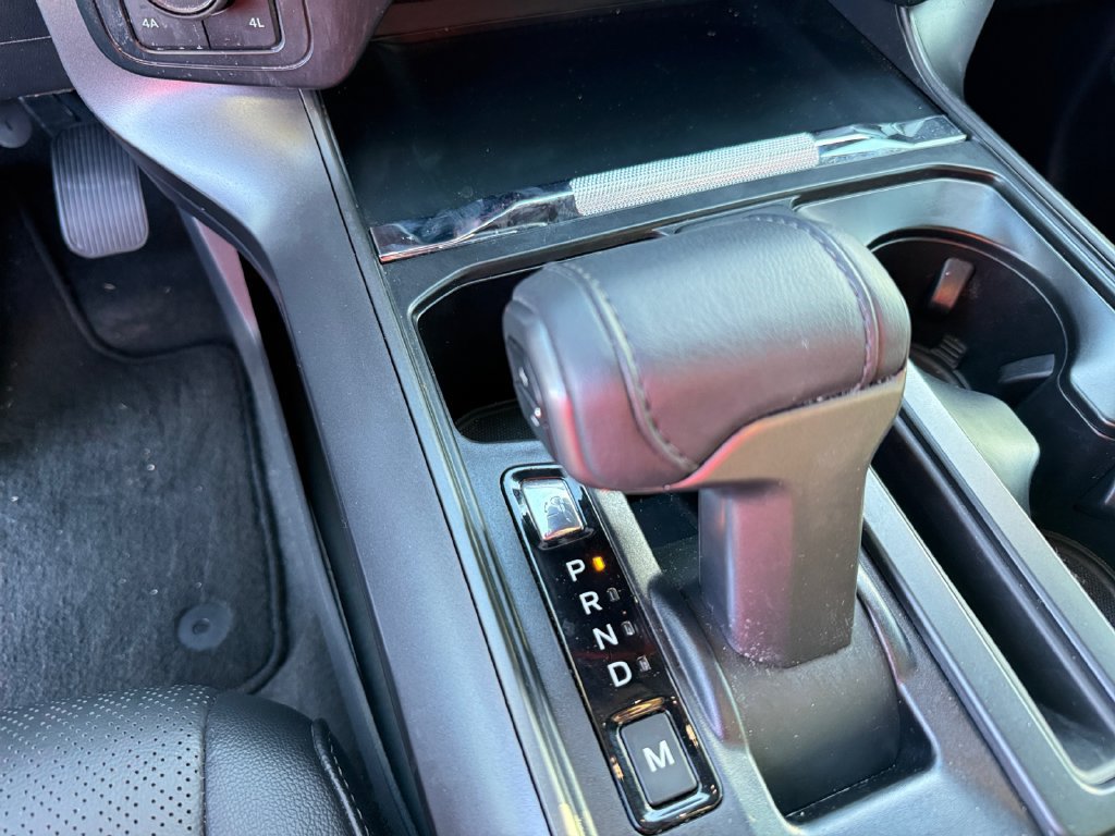 Used 2025 Ford F150 Lariat w/ Bed Utility Package AWD/4WD image 31