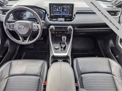 Used 2020 Toyota RAV4 XSE image 5