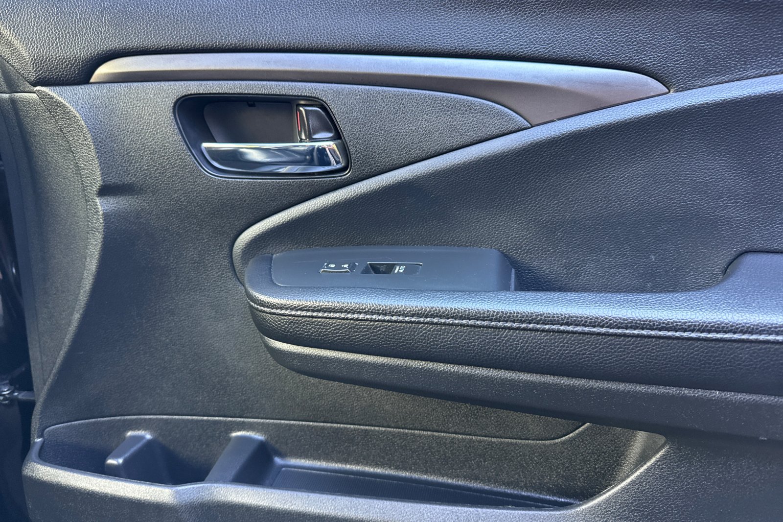 Used 2021 Honda Pilot Special Edition image 22