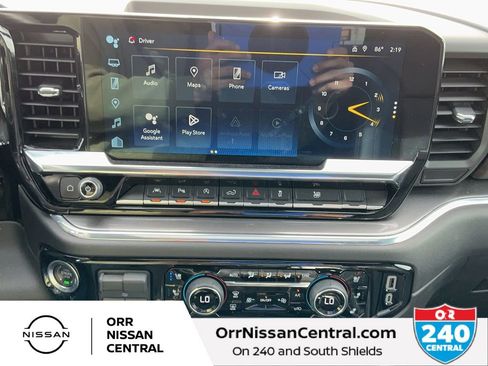 Used 2024 Chevrolet Silverado 1500 High Country w/ High Country Premium Package AWD/4WD image 23