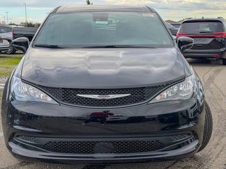 New 2026 Chrysler Voyager LX video 3