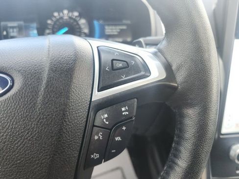 Used 2023 Ford Edge Titanium w/ Class II Trailer Tow Package image 26