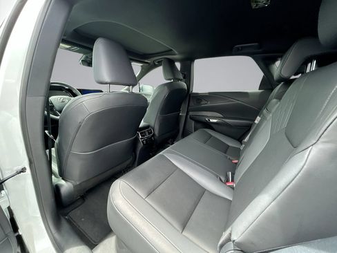 Used 2026 Lexus RX 350 FWD w/ Accessory Package (Z1) image 33