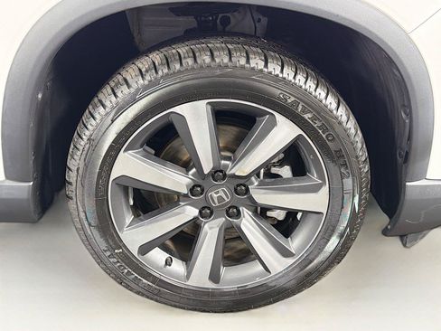 Used 2024 Honda Pilot Touring image 37