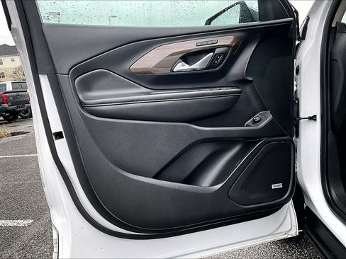 Used 2020 GMC Terrain Denali w/ LPO, Floor Liner Package image 20